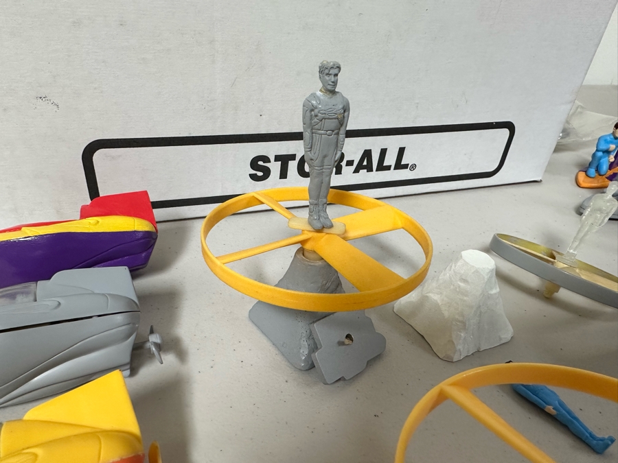 Mattel's Max Steel Carl's Jr. / Hardee's Happy / Kid's Meal Toys Project Box With Prototype Toy Samples Cool Kids Designed By The CDM Company 2001 [Photo 12]