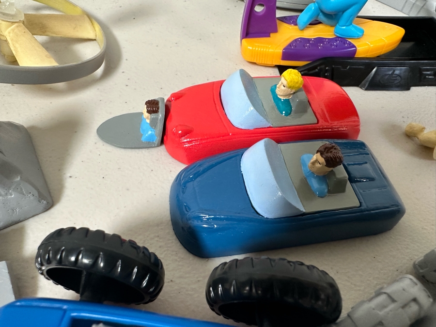 Mattel's Max Steel Carl's Jr. / Hardee's Happy / Kid's Meal Toys Project Box With Prototype Toy Samples Cool Kids Designed By The CDM Company 2001 [Photo 8]