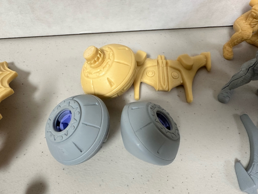 Marvel's Spider-Man Green Goblin Carl's Jr. / Hardee's Happy / Kid's Meal Toys Project Box With Prototype Toy Samples Cool Kids Designed By The CDM Company 2002 [Photo 5]