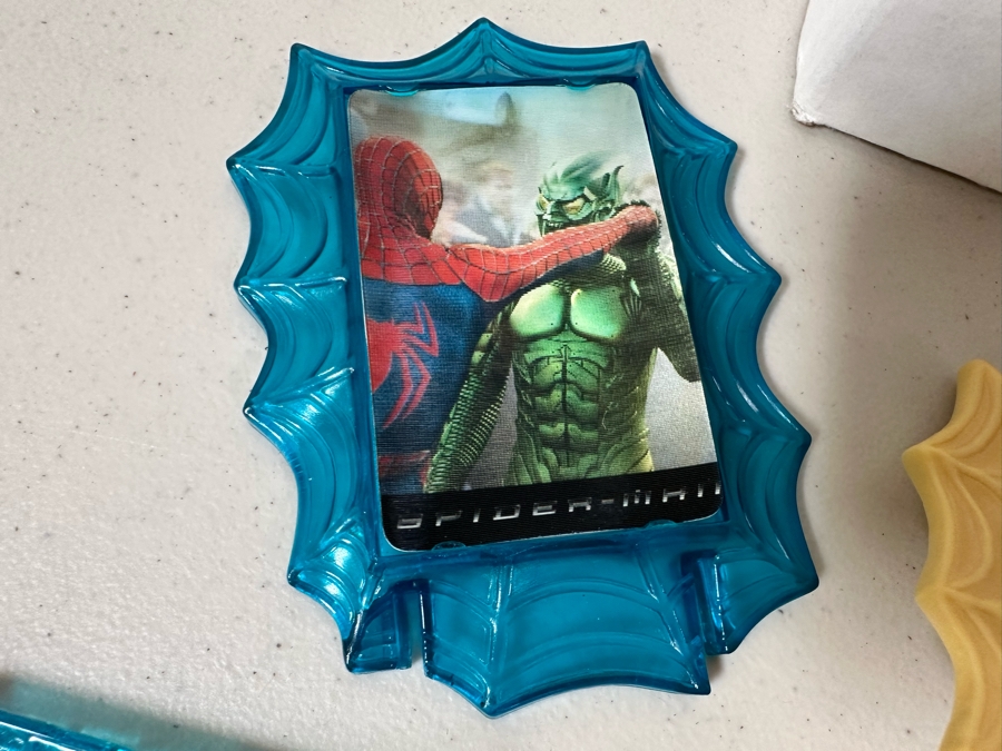 Marvel's Spider-Man Green Goblin Carl's Jr. / Hardee's Happy / Kid's Meal Toys Project Box With Prototype Toy Samples Cool Kids Designed By The CDM Company 2002 [Photo 11]