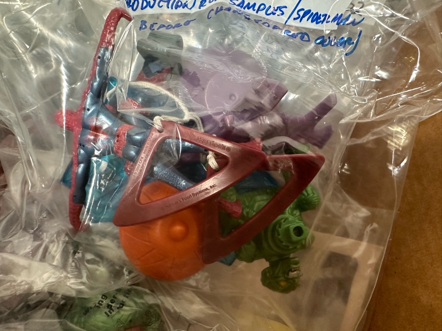 Marvel's Spider-Man Green Goblin Carl's Jr. / Hardee's Happy / Kid's Meal Toys Project Box With Prototype Toy Samples Cool Kids Designed By The CDM Company 2002 [Photo 23]