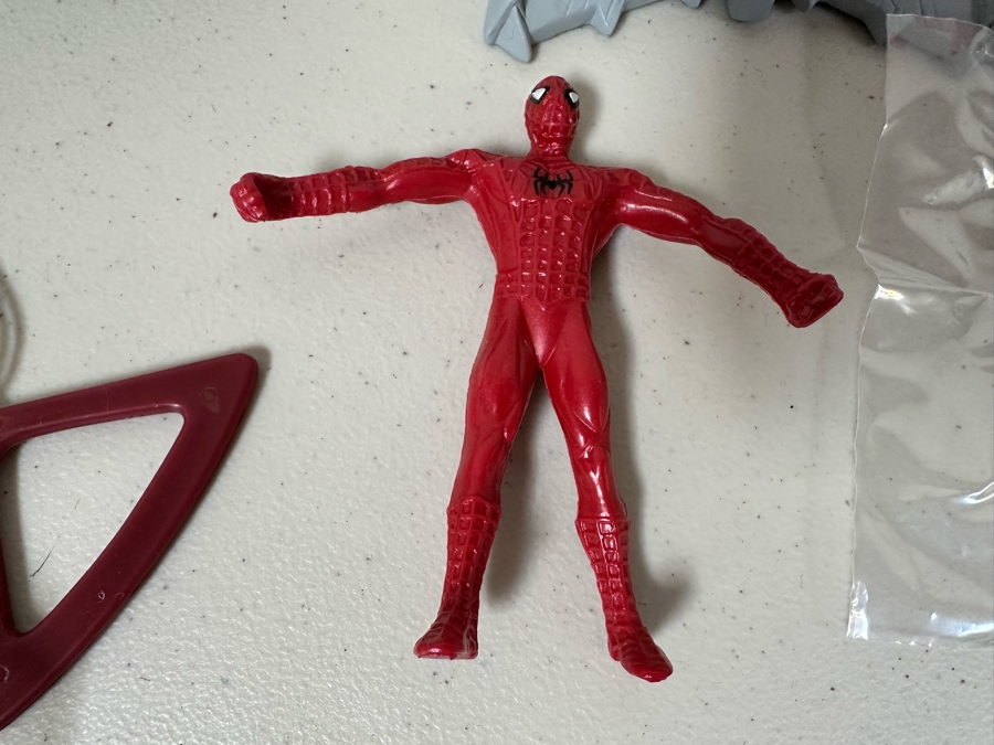 Marvel's Spider-Man Green Goblin Carl's Jr. / Hardee's Happy / Kid's Meal Toys Project Box With Prototype Toy Samples Cool Kids Designed By The CDM Company 2002 [Photo 3]