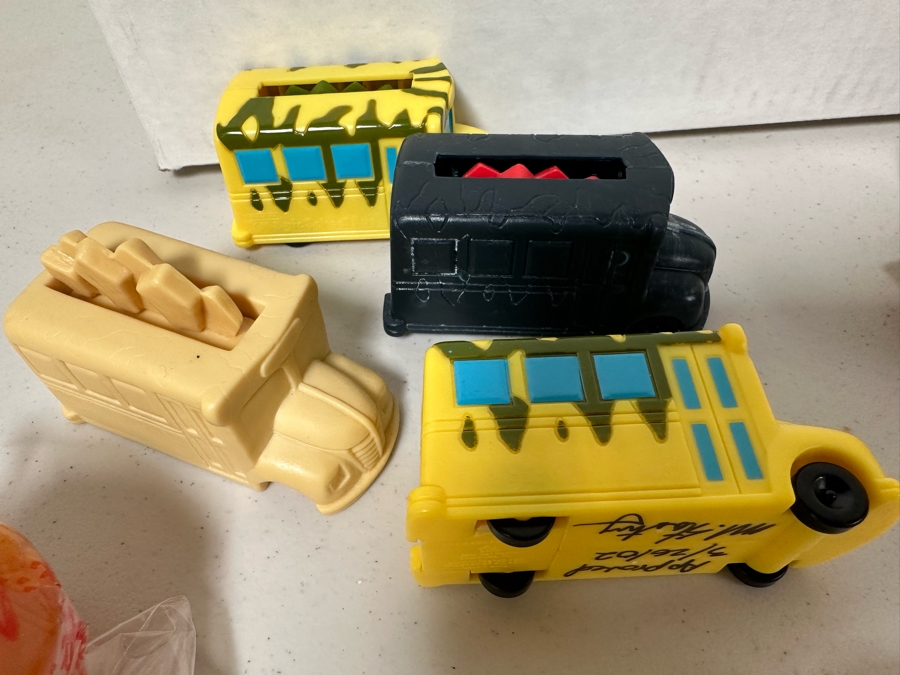 Scholastic s The Magic School Bus Carl s Jr Hardee s Happy Kid s 