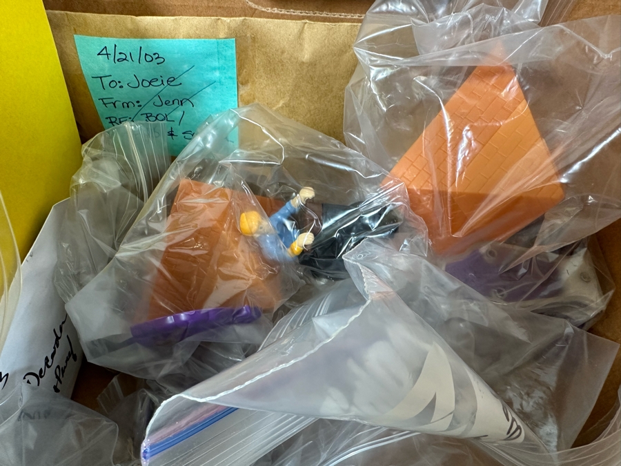 The Mummy The Animated TV Series Carl's Jr. / Hardee's Happy / Kid's Meal Toys Project Box With Prototype Toy Samples Cool Kids Designed By The CDM Company 2003 [Photo 15]