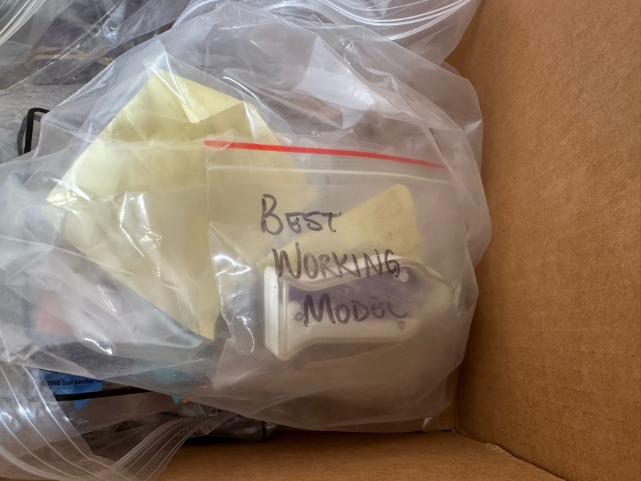 The Mummy The Animated TV Series Carl's Jr. / Hardee's Happy / Kid's Meal Toys Project Box With Prototype Toy Samples Cool Kids Designed By The CDM Company 2003 [Photo 14]