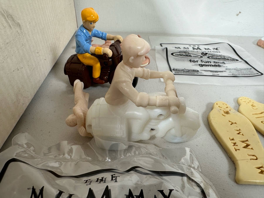 The Mummy The Animated TV Series Carl's Jr. / Hardee's Happy / Kid's Meal Toys Project Box With Prototype Toy Samples Cool Kids Designed By The CDM Company 2003 [Photo 2]