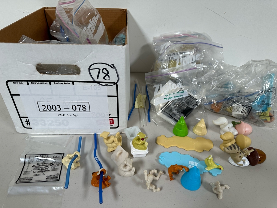 Ice Age Movie Carl's Jr. / Hardee's Happy / Kid's Meal Toys Project Box With Prototype Toy Samples Cool Kids Designed By The CDM Company 2003 [Photo 33]