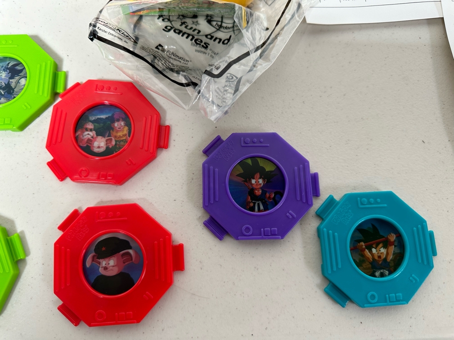 Dragon Ball Carl's Jr. / Hardee's Happy / Kid's Meal Toys Project Box With Prototype Toy Samples Cool Kids Designed By The CDM Company 2003 [Photo 12]