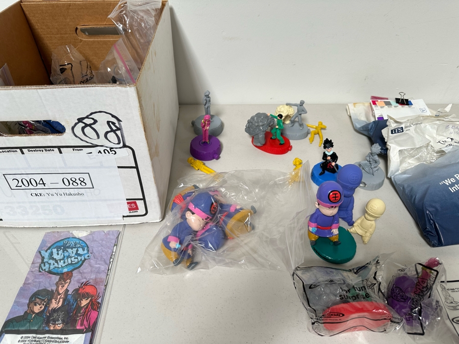 YuYu Hakusho Japanese Manga Series Ghost Files Carl's Jr. / Hardee's Happy / Kid's Meal Toys Project Box With Prototype Toy Samples Cool Kids Designed By The CDM Company 2004 [Photo 25]