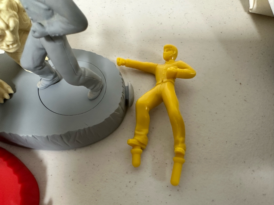 YuYu Hakusho Japanese Manga Series Ghost Files Carl's Jr. / Hardee's Happy / Kid's Meal Toys Project Box With Prototype Toy Samples Cool Kids Designed By The CDM Company 2004 [Photo 13]