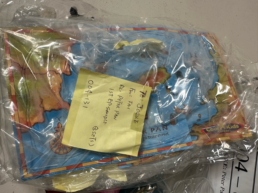 Peter Pan the Motion Picture Event Carl's Jr. / Hardee's Happy / Kid's Meal Toys Project Box With Prototype Toy Samples Cool Kids Designed By The CDM Company 2004 [Photo 16]