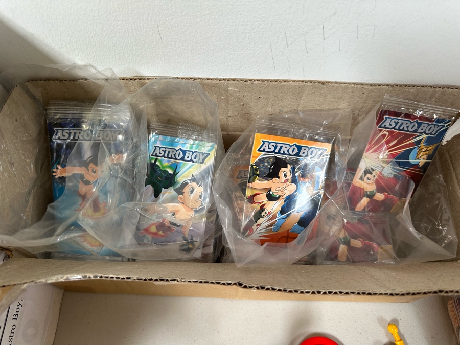 Astro Boy Carl's Jr. / Hardee's Happy / Kid's Meal Toys Project Box With Prototype Toy Samples Cool Kids Designed By The CDM Company 2004 [Photo 11]