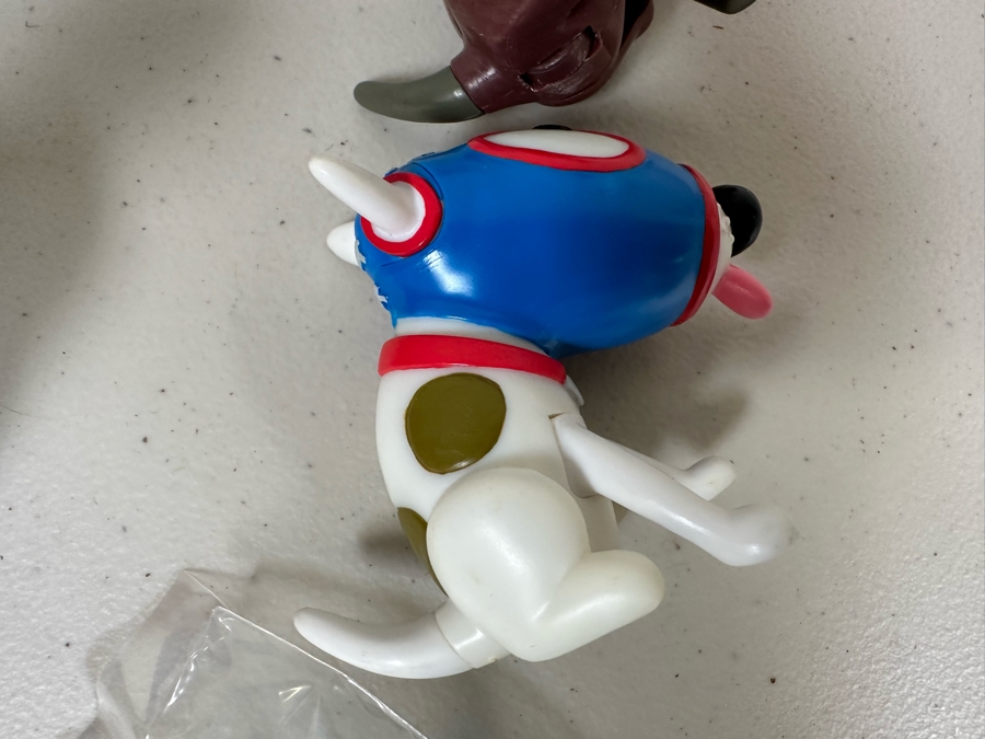 Mucha Lucha Animated TV Series Movie Carl's Jr. / Hardee's Happy / Kid's Meal Toys Project Box With Prototype Toy Samples Cool Kids Designed By The CDM Company 2006 [Photo 10]