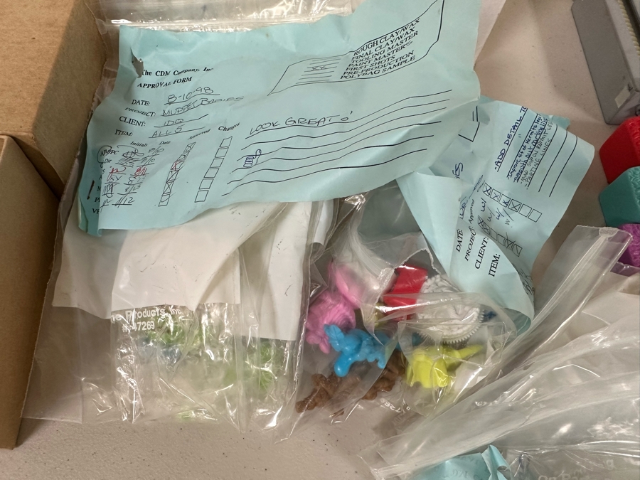 Jim Henson's Muppet Babies TV Series Dairy Queen Happy / Kid's Meal Toys Project Box With Prototype Toy Samples Designed By The CDM Company 1998 [Photo 22]