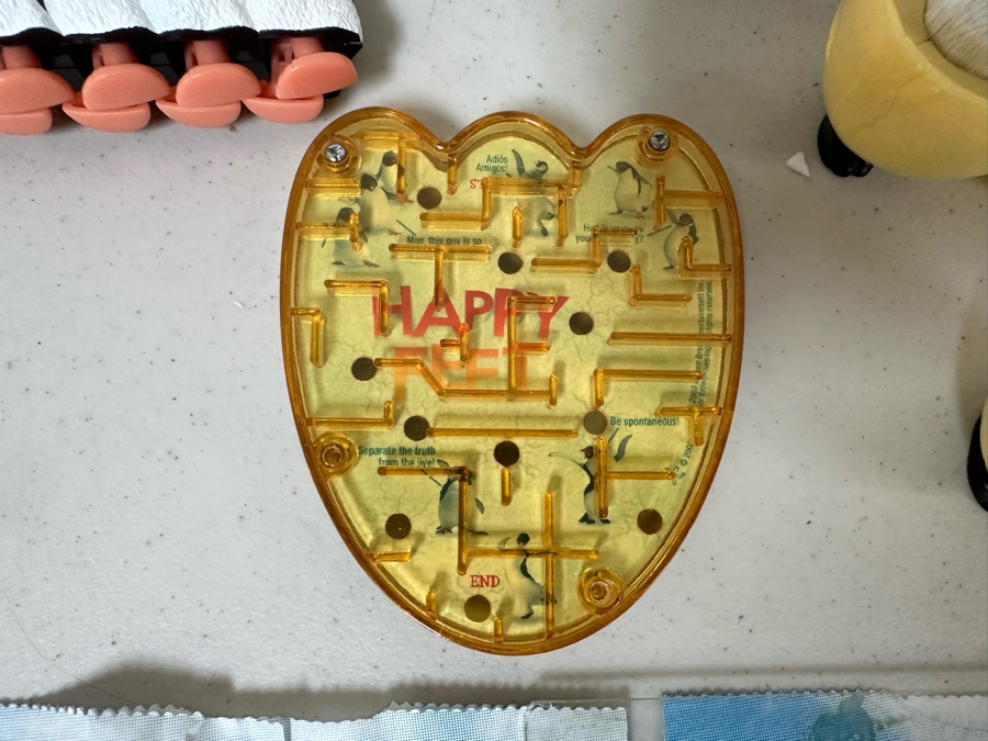 Happy Feet Movie Carl's Jr. / Hardee's Happy / Kid's Meal Toys Project Box With Prototype Toy Samples Cool Kids Designed By The CDM Company 2007 [Photo 9]