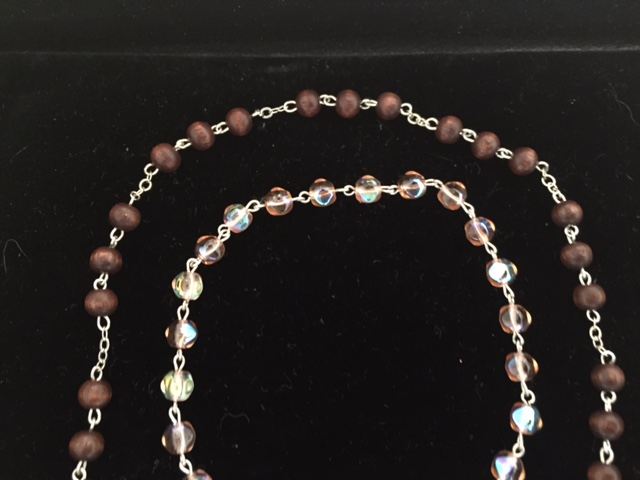 Pair of Necklaces [Photo 4]