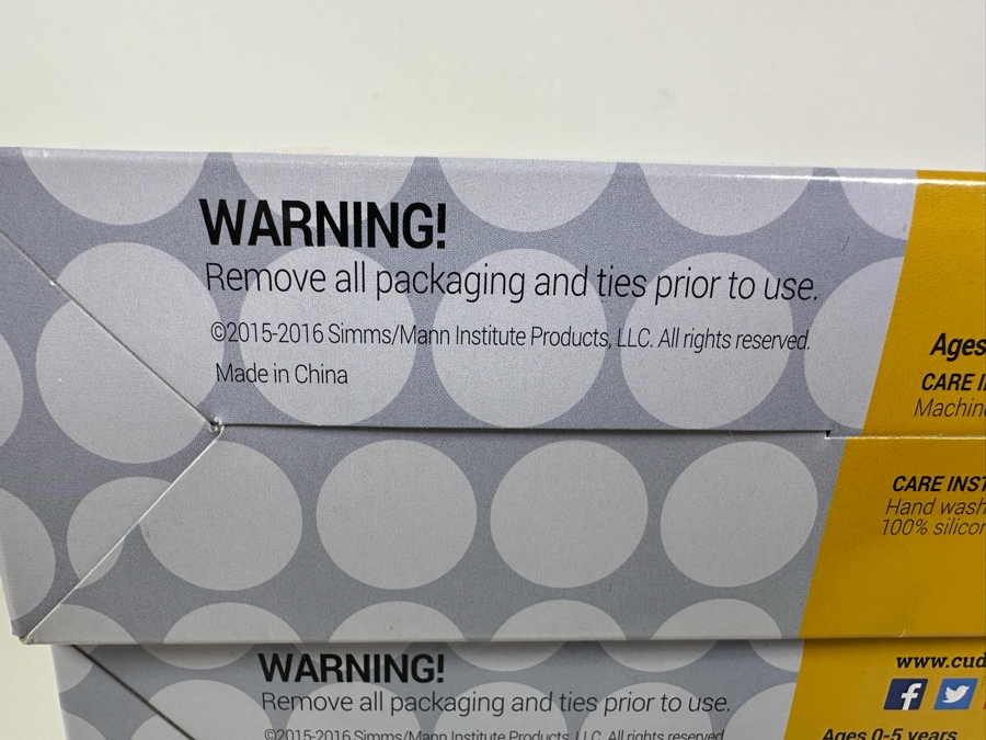 (4) Cuddle Bright Book And Animal Plush Sets [Photo 9]