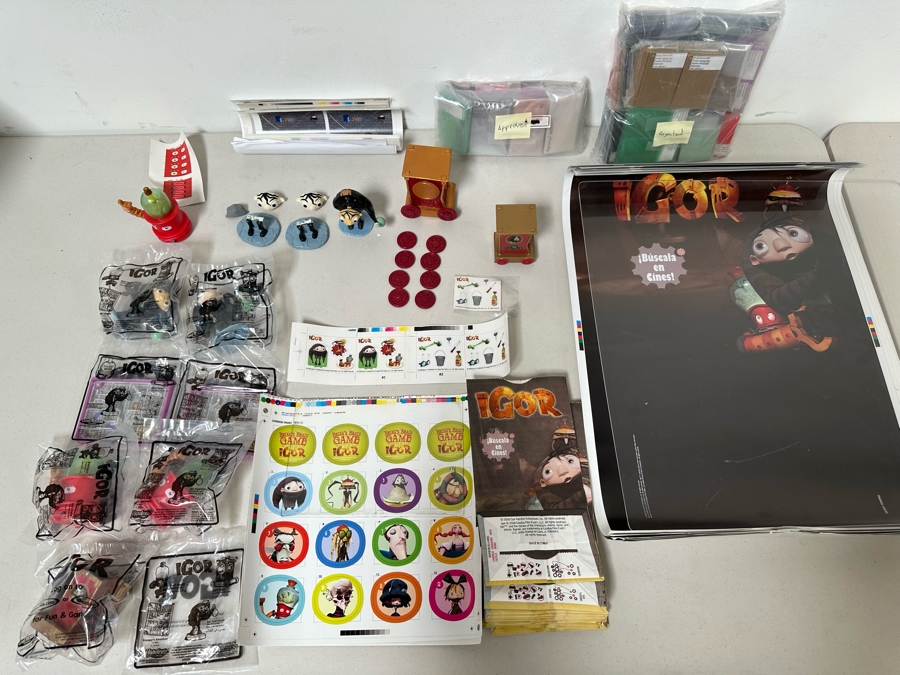 Igor Movie Carl's Jr. / Hardee's Happy / Kid's Meal Toys Project Box With Prototype Toy Samples Cool Kids Designed By The CDM Company 2008 [Photo 18]