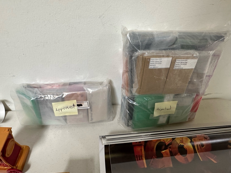 Igor Movie Carl's Jr. / Hardee's Happy / Kid's Meal Toys Project Box With Prototype Toy Samples Cool Kids Designed By The CDM Company 2008 [Photo 17]