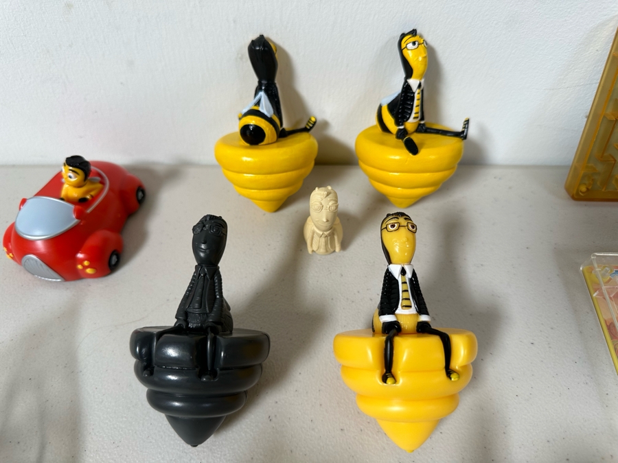 DreamWorks Bee Movie Carl's Jr. / Hardee's Happy / Kid's Meal Toys Project Box With Prototype Toy Samples Cool Kids Designed By The CDM Company 2008 [Photo 3]