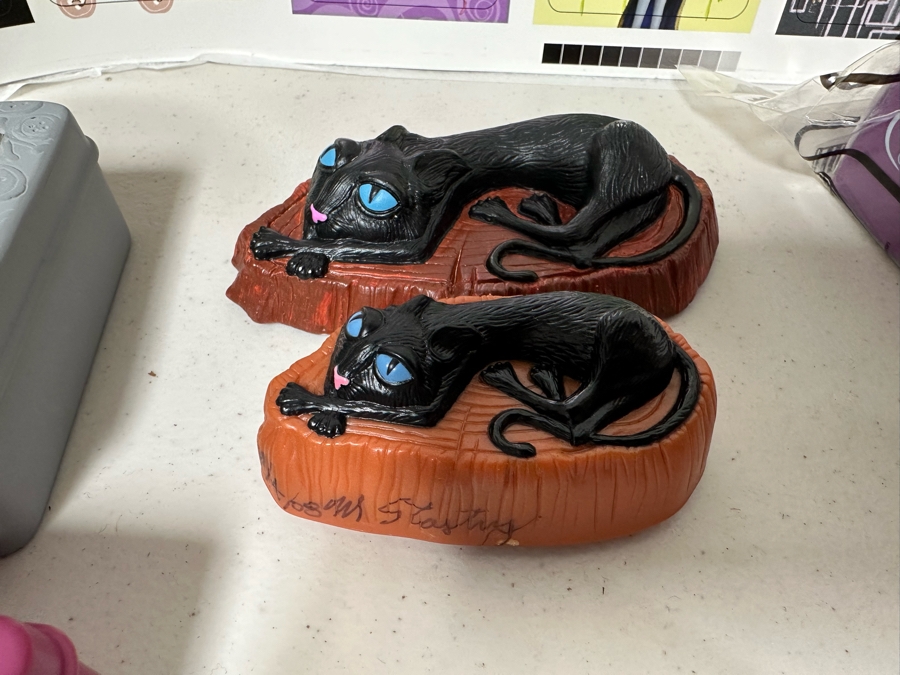 Coraline Movie Carl's Jr. / Hardee's Happy / Kid's Meal Toys Project Box With Prototype Toy Samples Cool Kids Designed By The CDM Company 2008 [Photo 2]