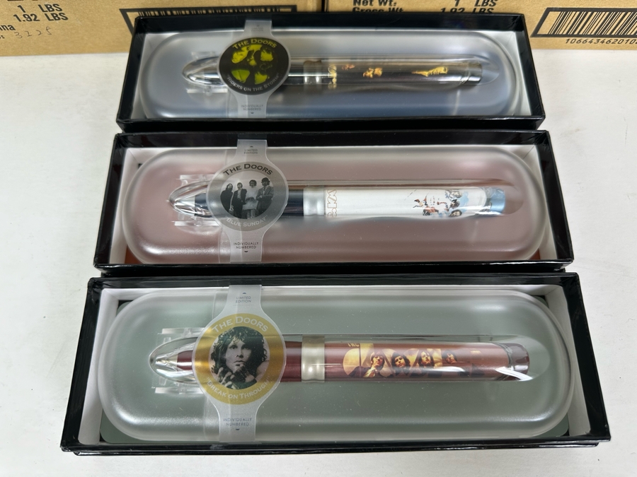 The Doors Limited Edition Collectible Pod Pens: Break On Through, Blue Sunday & Riders On The Storm - 12 Pens Total [Photo 2]
