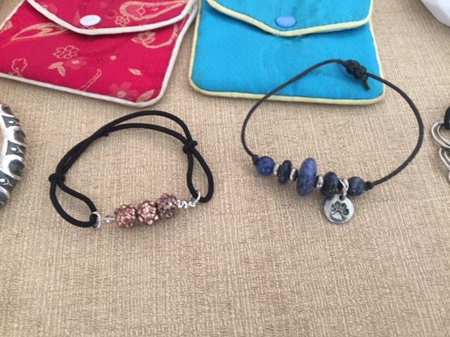 Bracelet Lot [Photo 8]