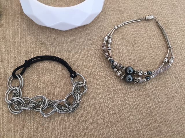 Bracelet Lot [Photo 6]