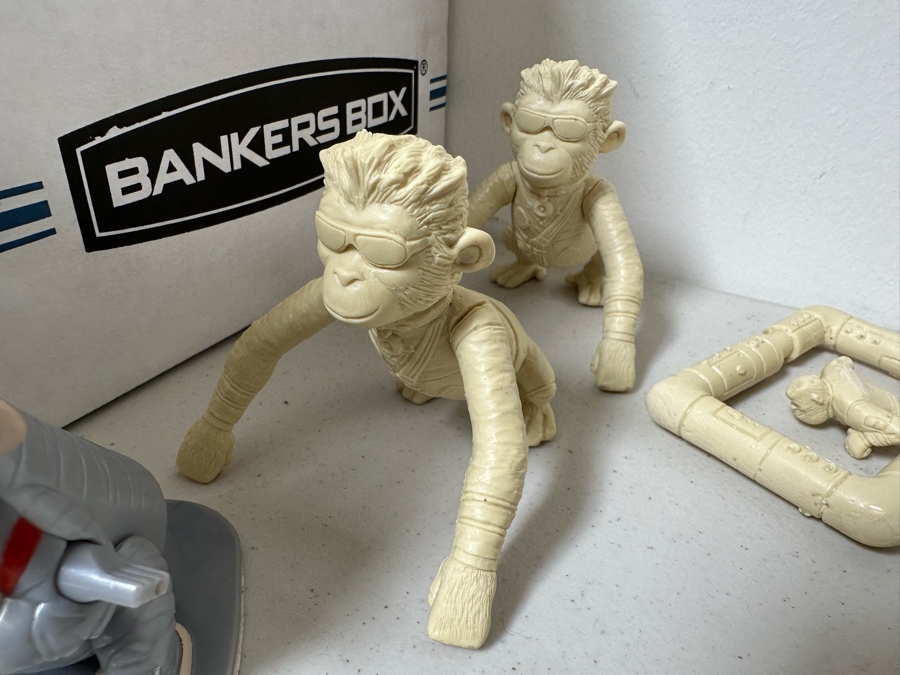 Space Chimps Movie Carl's Jr. / Hardee's Happy / Kid's Meal Toys Project Box With Prototype Toy Samples Cool Kids Designed By The CDM Company 2008 [Photo 3]