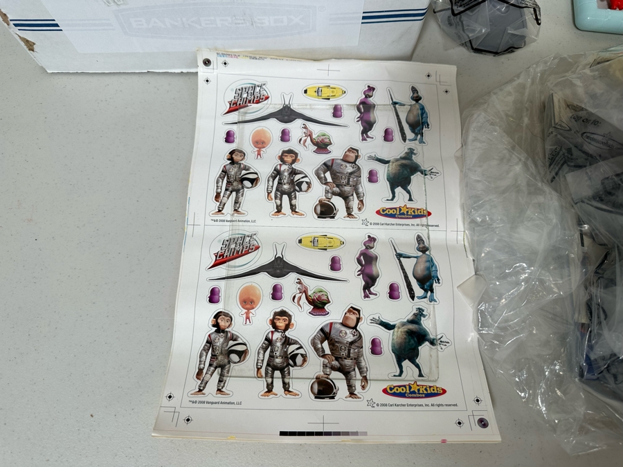 Space Chimps Movie Carl's Jr. / Hardee's Happy / Kid's Meal Toys Project Box With Prototype Toy Samples Cool Kids Designed By The CDM Company 2008 [Photo 7]