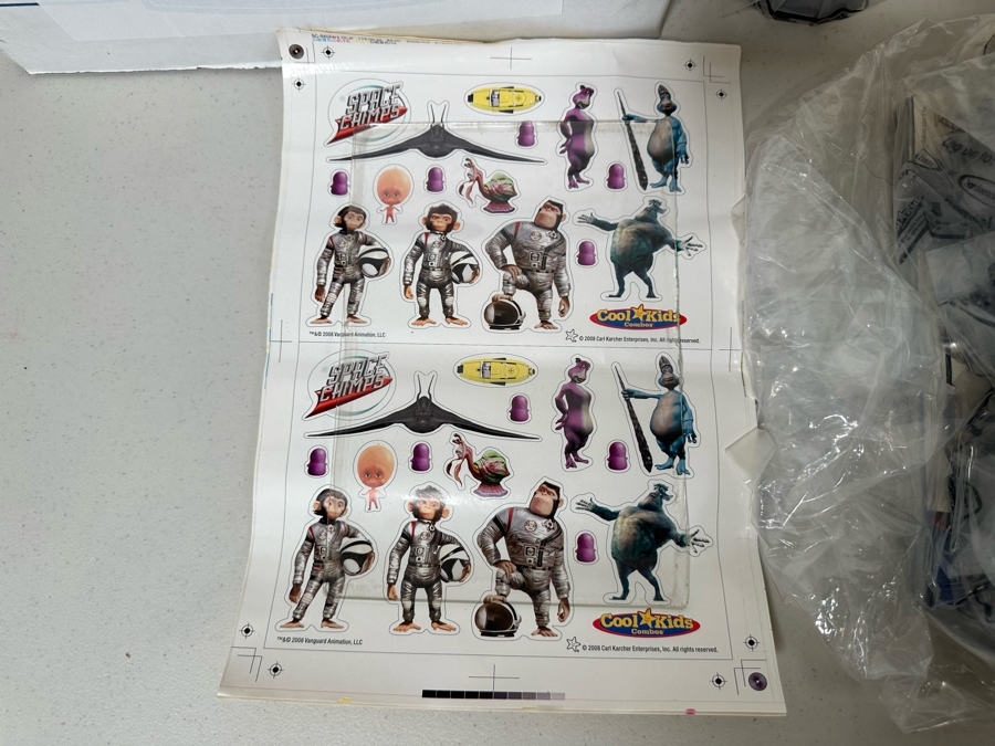 Space Chimps Movie Carl's Jr. / Hardee's Happy / Kid's Meal Toys Project Box With Prototype Toy Samples Cool Kids Designed By The CDM Company 2008 [Photo 17]