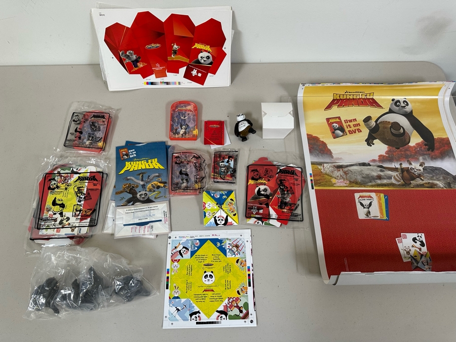 DreamWorks Kung Fu Panda Movie Carl's Jr. / Hardee's Happy / Kid's Meal Toys Project Box With Prototype Toy Samples Cool Kids Designed By The CDM Company 2008 [Photo 12]