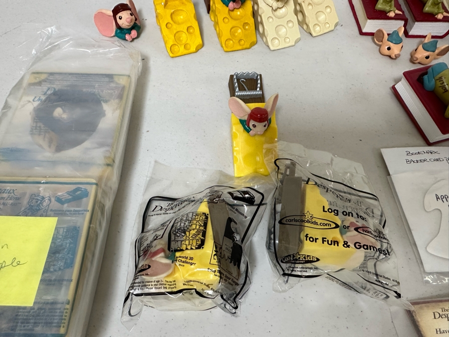 The Tale Of Despereaux Movie Carl's Jr. / Hardee's Happy / Kid's Meal Toys Project Box With Prototype Toy Samples Cool Kids Designed By The CDM Company 2010 [Photo 16]