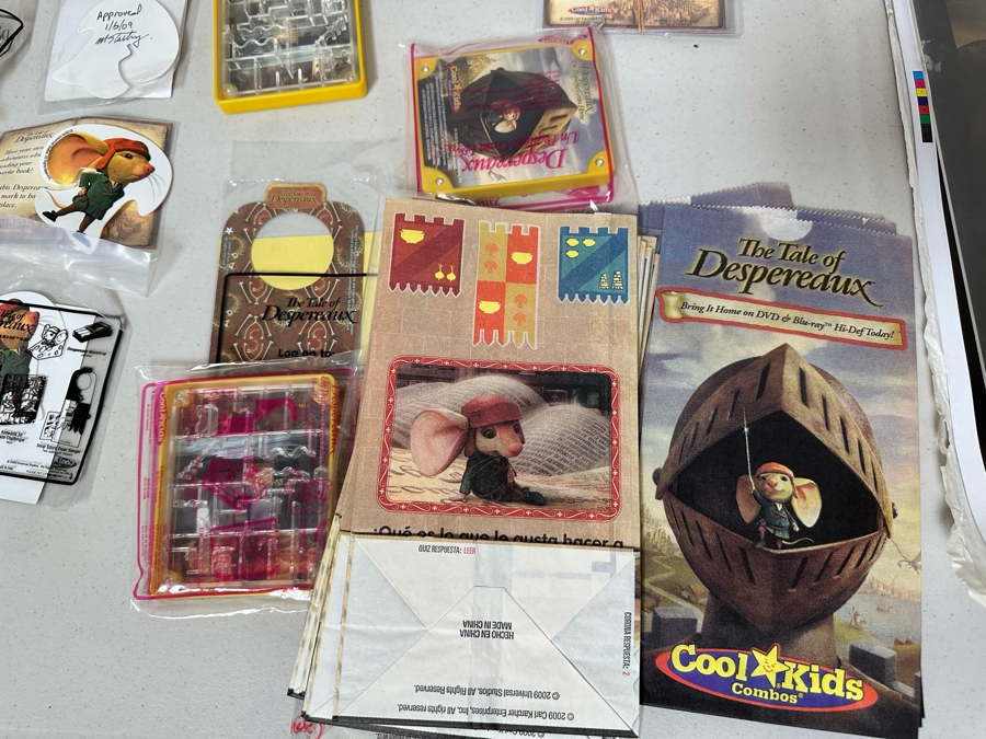 The Tale Of Despereaux Movie Carl's Jr. / Hardee's Happy / Kid's Meal Toys Project Box With Prototype Toy Samples Cool Kids Designed By The CDM Company 2010 [Photo 12]