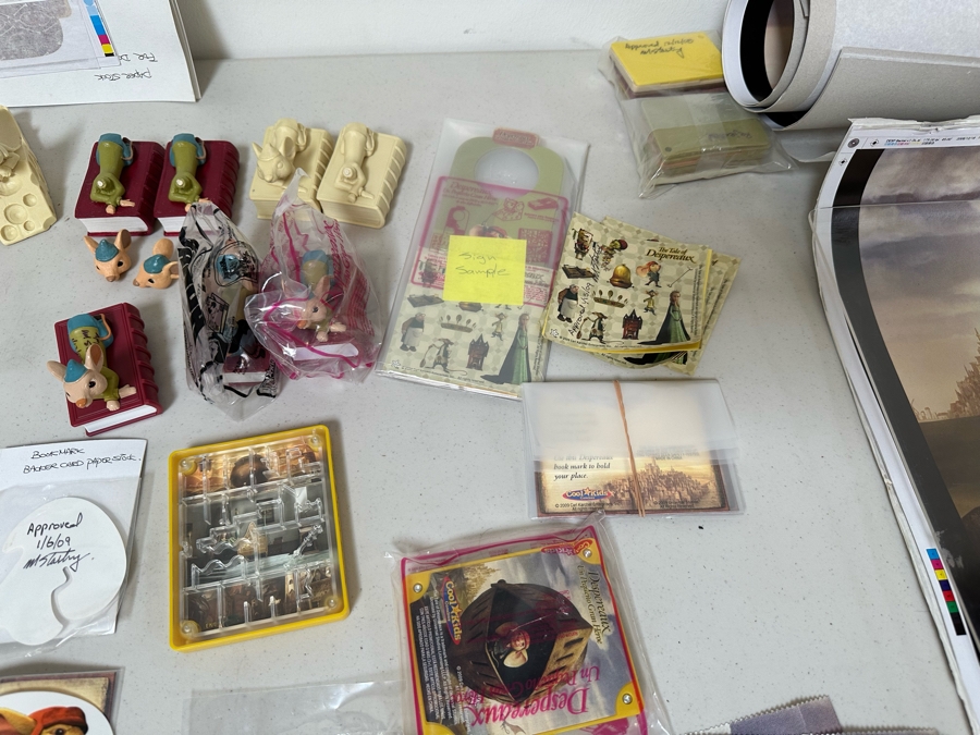 The Tale Of Despereaux Movie Carl's Jr. / Hardee's Happy / Kid's Meal Toys Project Box With Prototype Toy Samples Cool Kids Designed By The CDM Company 2010 [Photo 13]