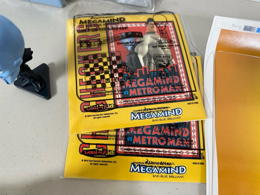 DreamWorks Megamind Movie Carl's Jr. / Hardee's Happy / Kid's Meal Toys Project Box With Prototype Toy Samples Cool Kids Designed By The CDM Company 2010 [Photo 7]