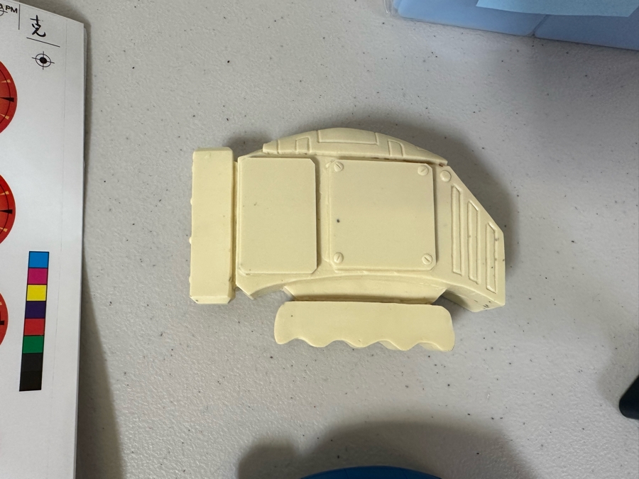 DreamWorks Megamind Movie Carl's Jr. / Hardee's Happy / Kid's Meal Toys Project Box With Prototype Toy Samples Cool Kids Designed By The CDM Company 2010 [Photo 5]