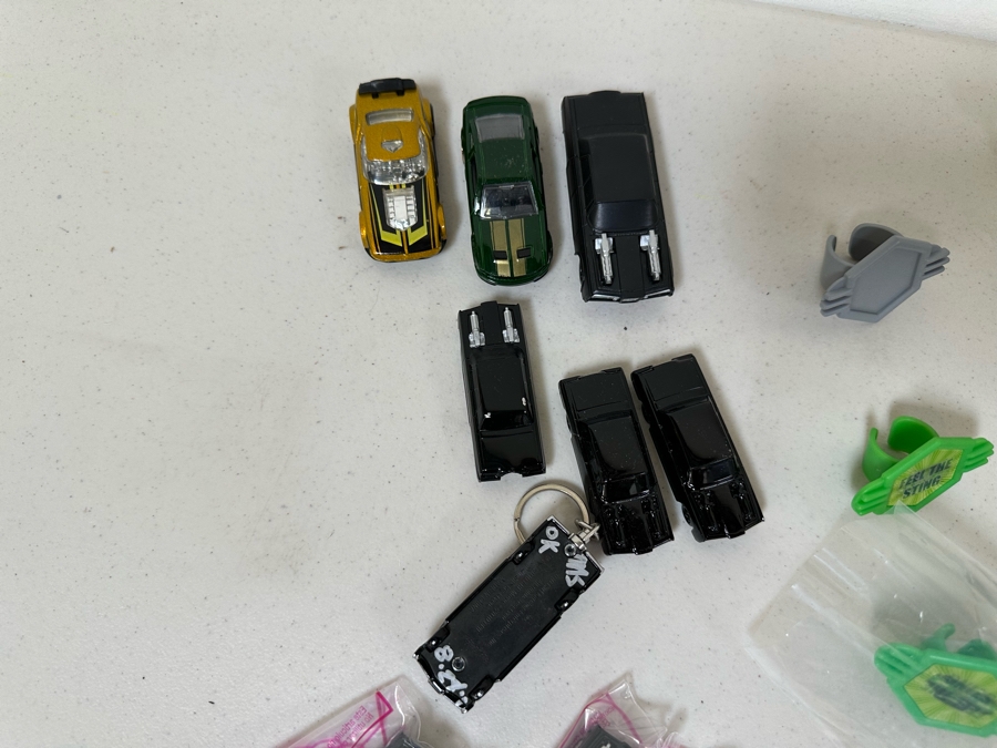 The Green Hornet Movie Carl's Jr. / Hardee's Happy / Kid's Meal Toys Project Box With Prototype Toy Samples Cool Kids Designed By The CDM Company 2010 [Photo 8]