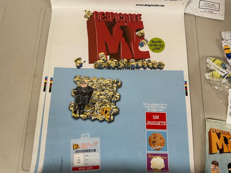 Despicable Me 2 Minions Movie Carl's Jr. / Hardee's Happy / Kid's Meal Toys Project Box With Prototype Toy Samples Cool Kids Designed By The CDM Company 2012 [Photo 6]