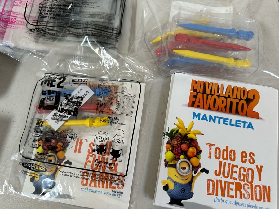 Despicable Me 2 Minions Movie Carl's Jr. / Hardee's Happy / Kid's Meal Toys Project Box With Prototype Toy Samples Cool Kids Designed By The CDM Company 2012 [Photo 9]