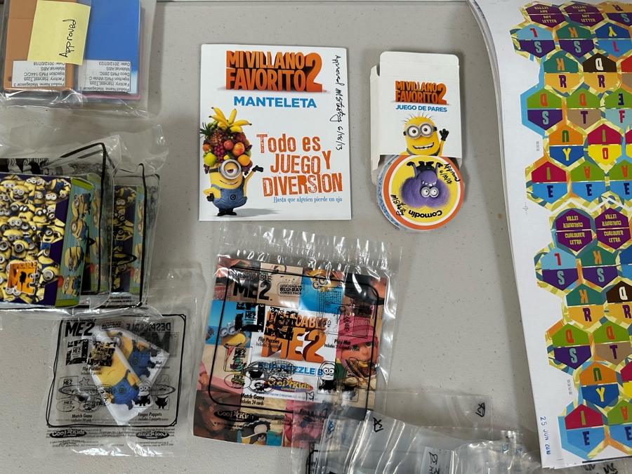 Despicable Me 2 Minions Movie Carl's Jr. / Hardee's Happy / Kid's Meal Toys Project Box With Prototype Toy Samples Cool Kids Designed By The CDM Company 2012 [Photo 15]