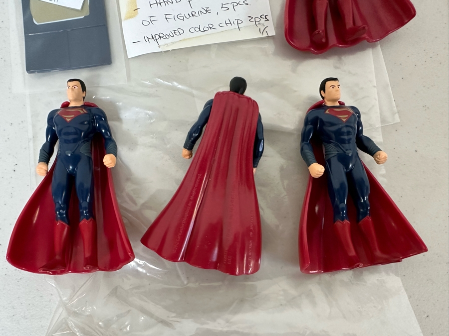 Man Of Steel Superman Movie Carl's Jr. / Hardee's Happy / Kid's Meal Toys Project Box With Prototype Toy Samples Cool Kids Designed By The CDM Company 2013 [Photo 13]