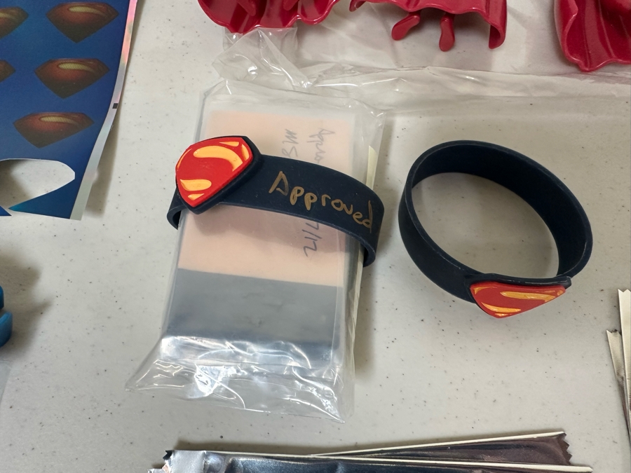 Man Of Steel Superman Movie Carl's Jr. / Hardee's Happy / Kid's Meal Toys Project Box With Prototype Toy Samples Cool Kids Designed By The CDM Company 2013 [Photo 7]
