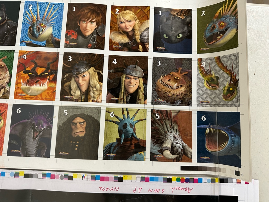 How To Train Your Dragon 2 Movie Carl's Jr. / Hardee's Happy / Kid's Meal Toys Project Box With Prototype Toy Samples Cool Kids Designed By The CDM Company 2014 [Photo 9]