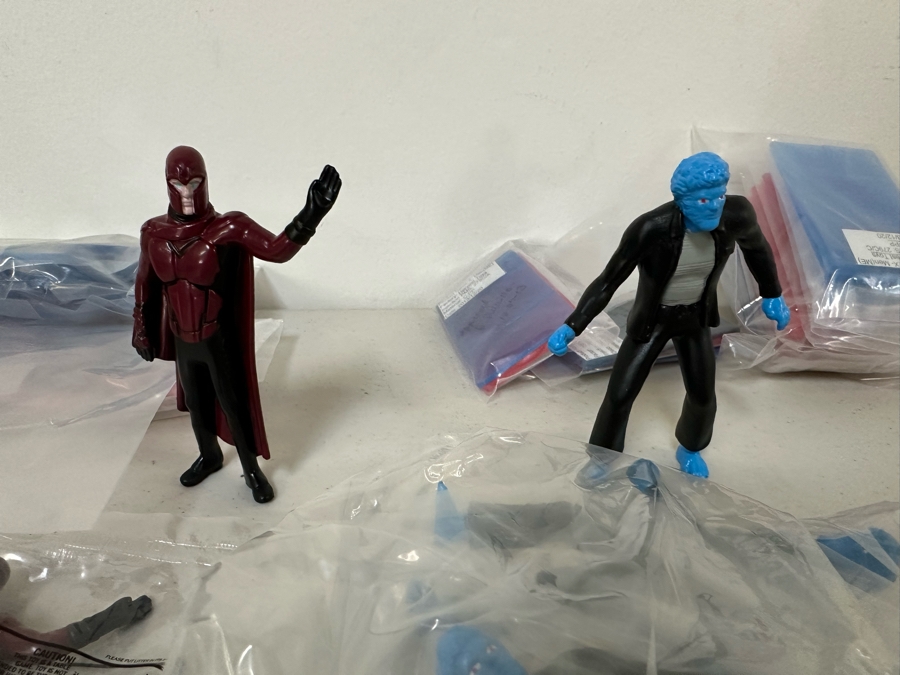 X-Men Days Of Future Past Movie Carl's Jr. / Hardee's Happy / Kid's Meal Toys Project Box With Prototype Toy Samples Cool Kids Designed By The CDM Company 2014 [Photo 10]