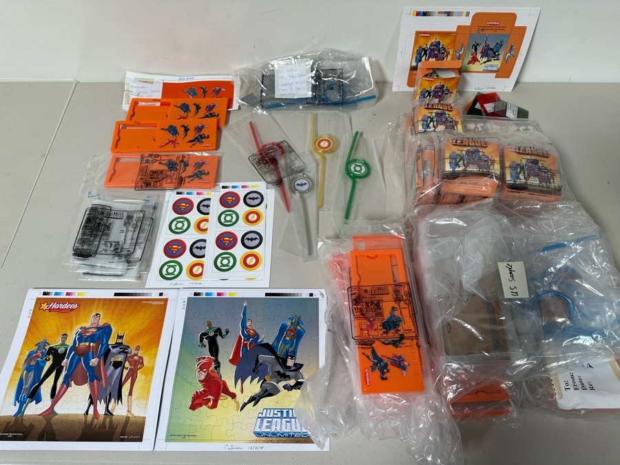 Justice League Unlimited DC Comics Carl's Jr. / Hardee's Happy / Kid's Meal Toys Project Box With Prototype Toy Samples Cool Kids Designed By The CDM Company 2014 [Photo 13]