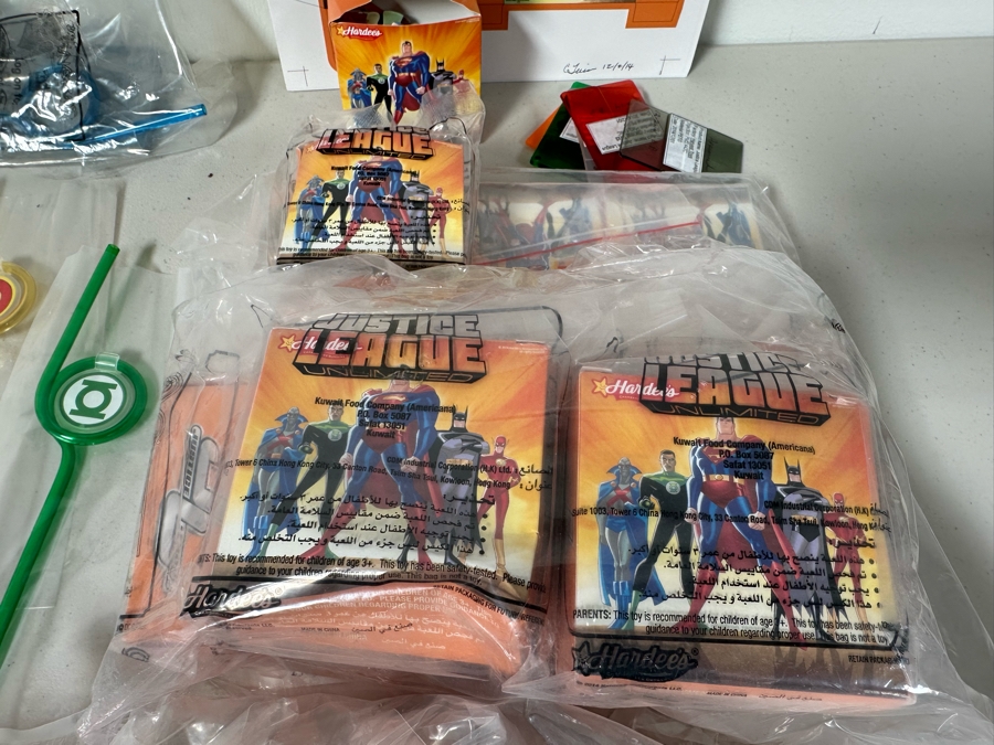 Justice League Unlimited DC Comics Carl's Jr. / Hardee's Happy / Kid's Meal Toys Project Box With Prototype Toy Samples Cool Kids Designed By The CDM Company 2014 [Photo 10]