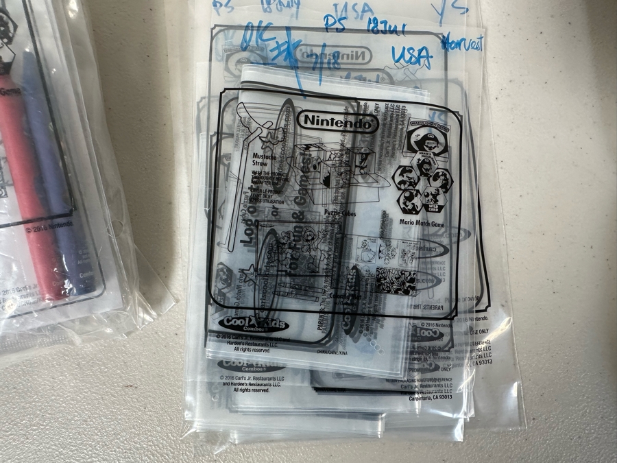 Nintendo Mario And Luigi Carl's Jr. / Hardee's Happy / Kid's Meal Toys Project Box With Prototype Toy Samples Cool Kids Designed By The CDM Company 2016 [Photo 13]