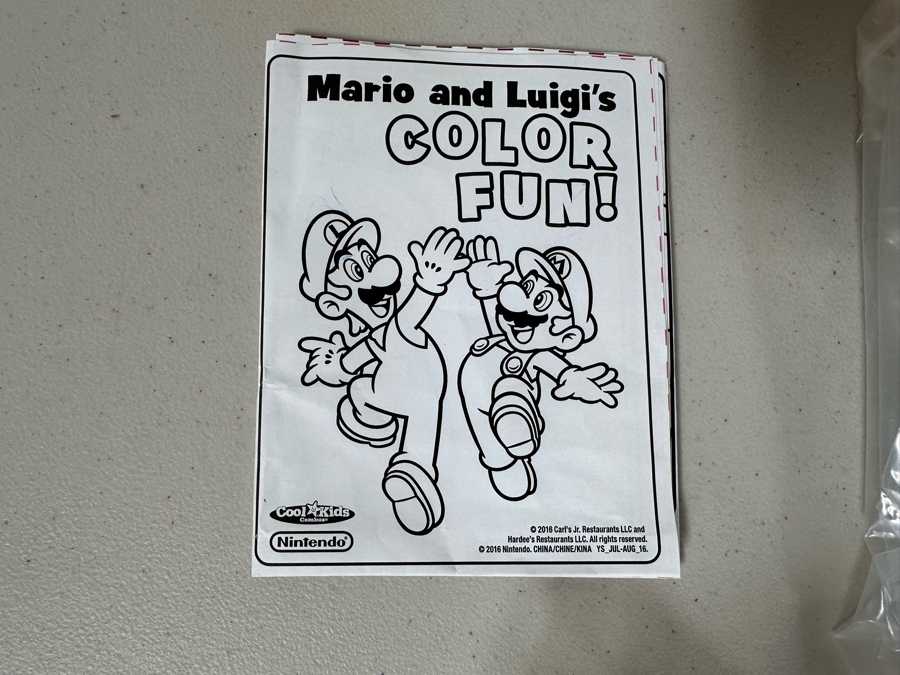 Nintendo Mario And Luigi Carl's Jr. / Hardee's Happy / Kid's Meal Toys Project Box With Prototype Toy Samples Cool Kids Designed By The CDM Company 2016 [Photo 11]