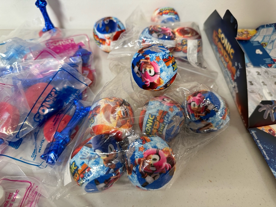 Sonic Boom Fire & Ice Video Game Carl's Jr. / Hardee's Happy / Kid's Meal Toys Project Box With Prototype Toy Samples Cool Kids Designed By The CDM Company 2015 [Photo 11]